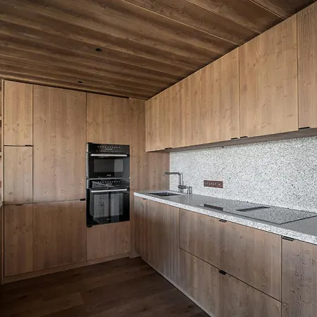 De Gamme Avec Acces A L'espace Bien-etre A 1850 - Fr-1-830-2 * 쿠쉐벨