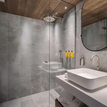 De Gamme Avec Acces A L'espace Bien-etre A 1850 - Fr-1-830-2 Lejlighed Courchevel