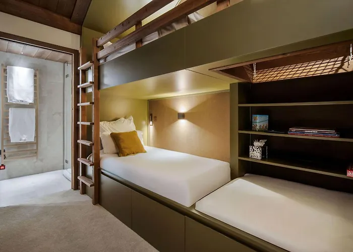 Lägenhet De Gamme Avec Acces A L'espace Bien-etre A 1850 - Fr-1-830-2 Courchevel